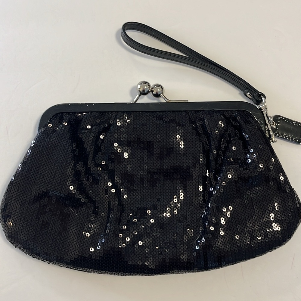 Vintage Coach Black Sequin Kisslock Framed Large Evening Clutch - Wristlet